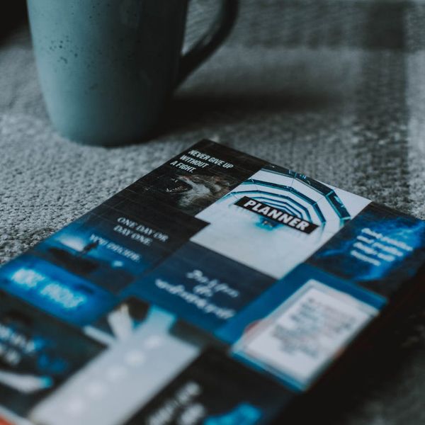 Geometric pattern symbolizing consistency and daily routine.